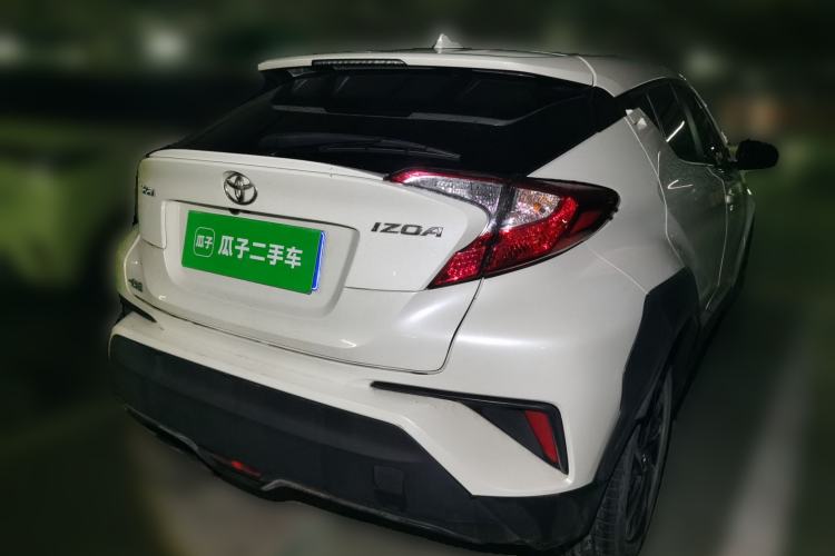 Used Toyota IZOA 2018 2.0L Yichi Version China VI Standard
