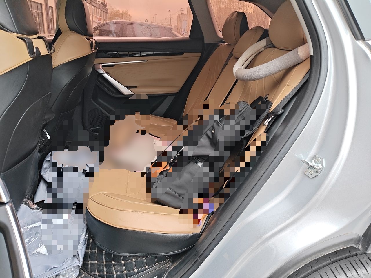 Geely Auto FX11 2023 1.5TD DCT Prestige Edition — снимка 17