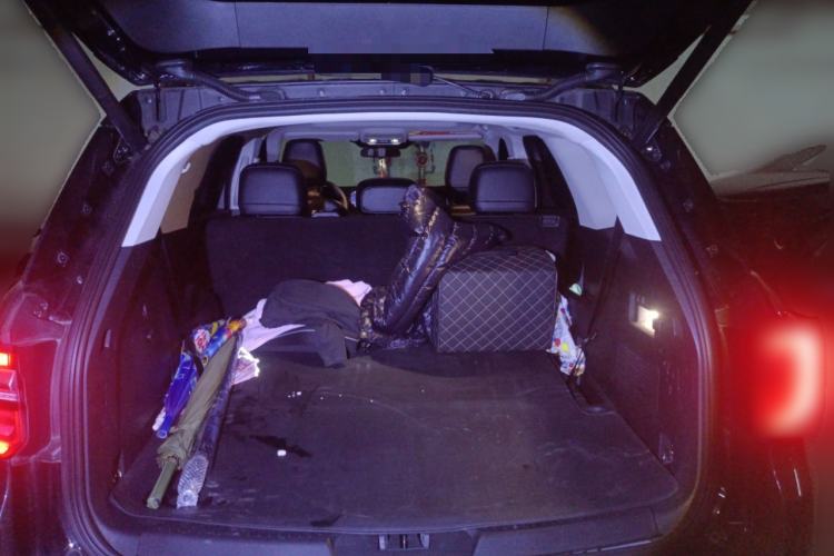 Used Ford Explorer 2024 2.3T EcoBoost Rear-Drive Trend Edition 7-Seater Trunk