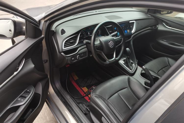 Used Buick GT 2018 18T Automatic Elite Model