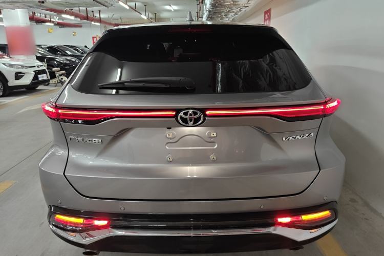 Used Toyota Venza 2022 2.0L CVT Two-Wheel Drive Prestige Edition
