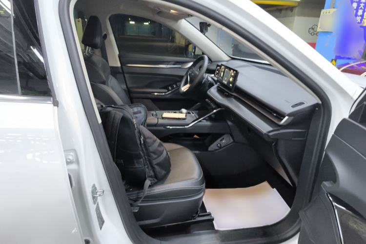 Used Haval H6 2024 1.5T Two-Wheel-Drive Classic Edition