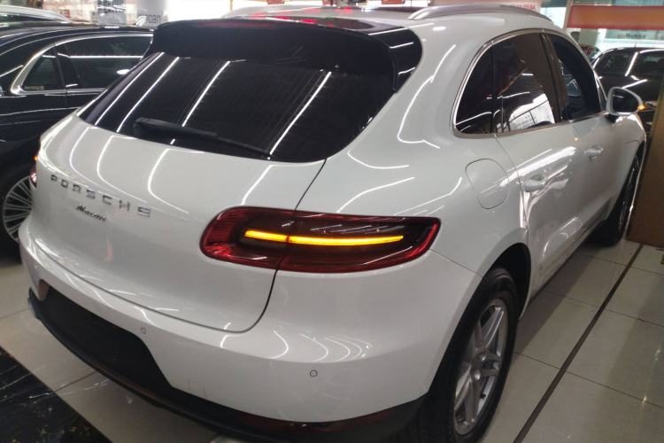 Used Porsche Macan 2017 Macan 2.0T