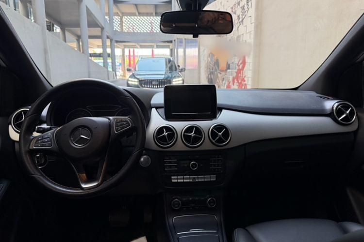 Used Mercedes-Benz B-Class 2016 B 200 Exclusive Edition