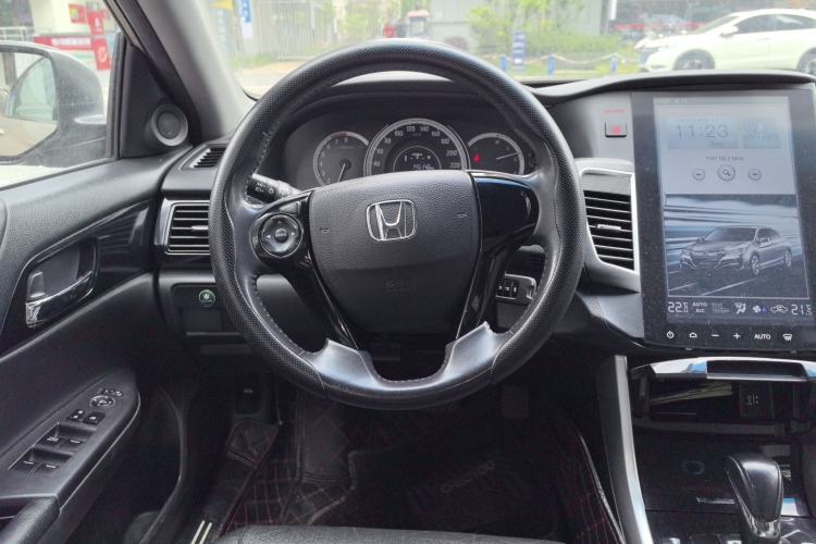 Used Honda Accord 2016 2.0L Elite Edition Steering Wheel