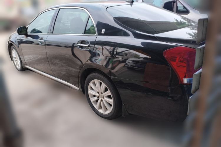 Used Toyota Crown 2011 2.5L Royal Special Edition with Leather and Sunroof Rear Left 45 Deg