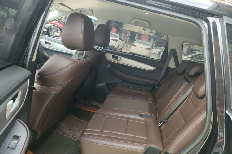 Used FORTHING T5 2024 Grand Edition 1.6L Manual Dream-Chasing Version 5 Seats Left Rear Seat