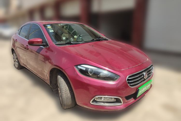 Used Fiat Viaggio 2012 1.4T Automatic Jingxiang Edition Front Right 45 Deg