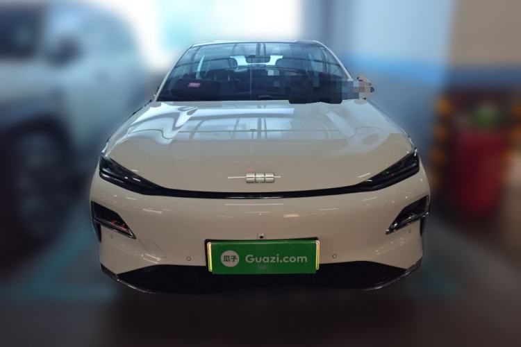 Used Geely Galaxy 8 2025 130km EM-i Deluxe Edition
