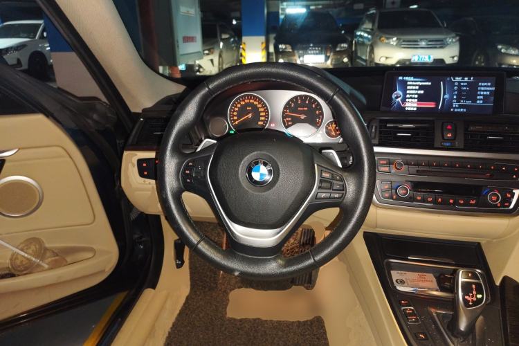 Used BMW 3 Series GT 2014 328i Design Package Model Steering Wheel