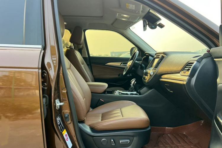 Used Changan CS95 2017 2.0T Two-Wheel Drive Zhituo Edition