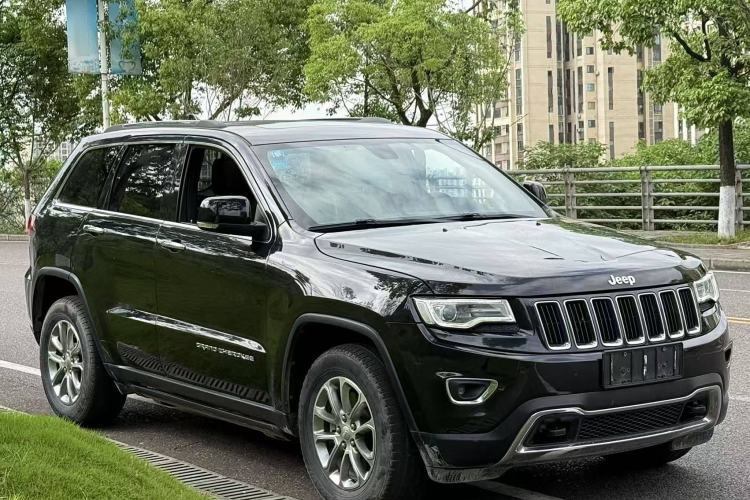 Used Jeep Grand Cherokee 2014 3.0L Comfort Navigation Edition