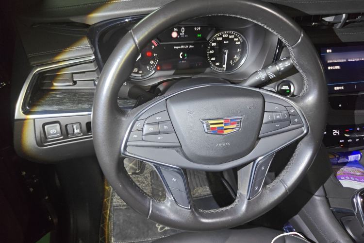Used Cadillac XT5 2020 Revised Version 28T Luxury Edition Steering Wheel