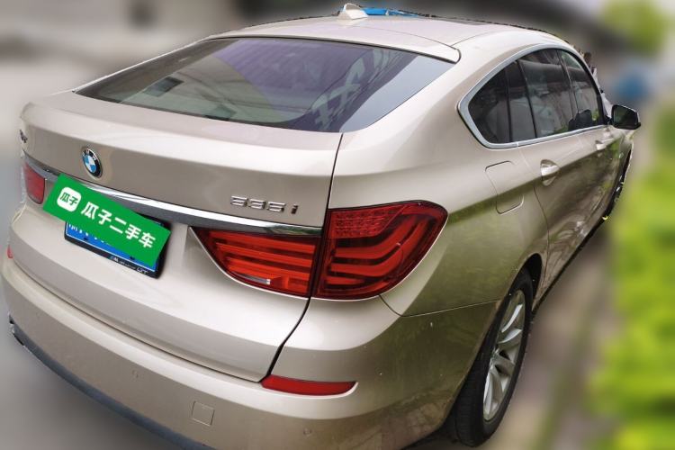 Used BMW 5 Series GT 2011 535i Elegant Edition Rear Right 45 Deg