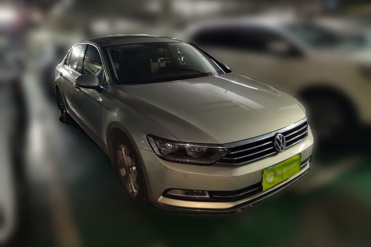 Used Volkswagen Magotan 2019 330TSI DSG Luxury Version China VI Standard