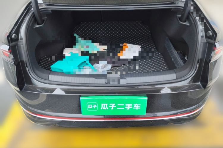 Used Volkswagen Magotan 2024 380TSI DSG Ultimate Edition Trunk