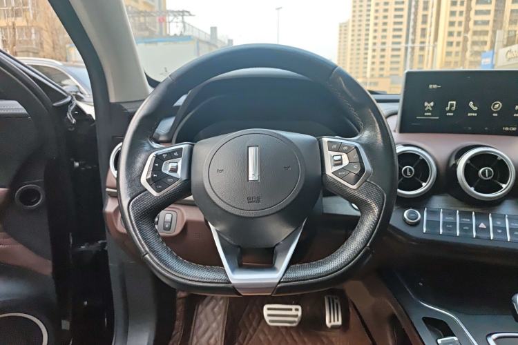 Used Wey VV7 2019 Upgraded Model 2.0T Flagship Version China VI Steering Wheel