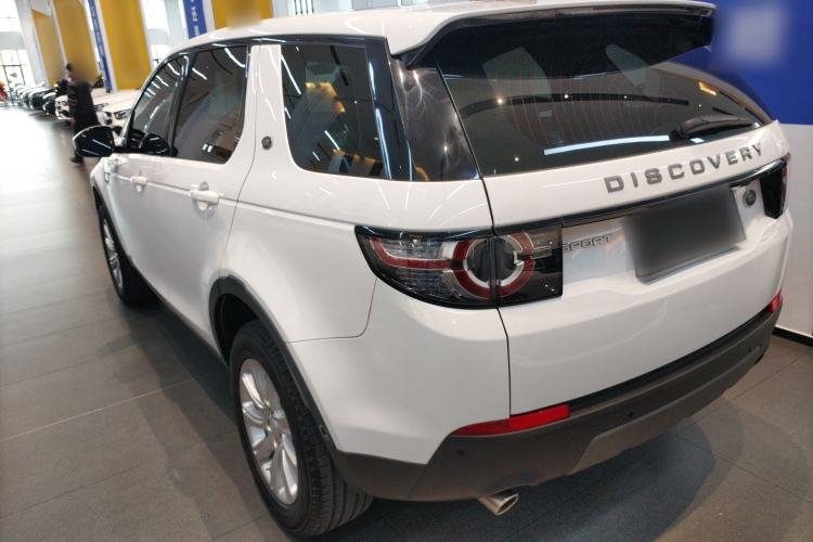 Used Land Rover Discovery Sport 2019 240 PS SE Version China VI Standard Rear Left 45 Deg