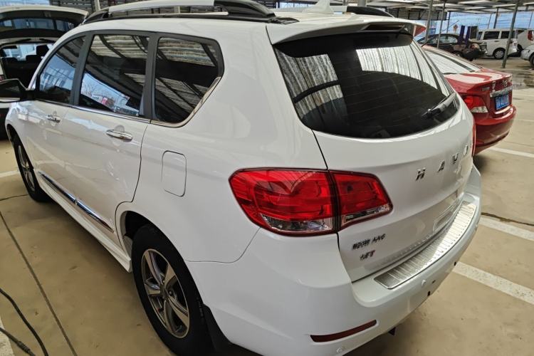 Used Haval H6 2015 Upgraded Model 1.5T Manual Two-Wheel Drive Elite Version