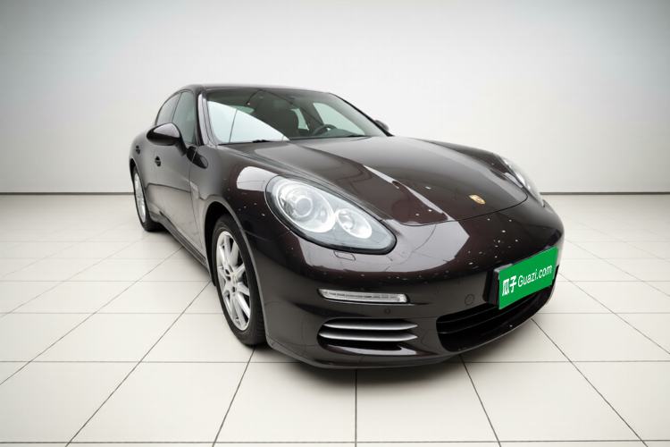 Used Porsche Panamera 2014 Panamera 4 3.0T Front Right 45 Deg