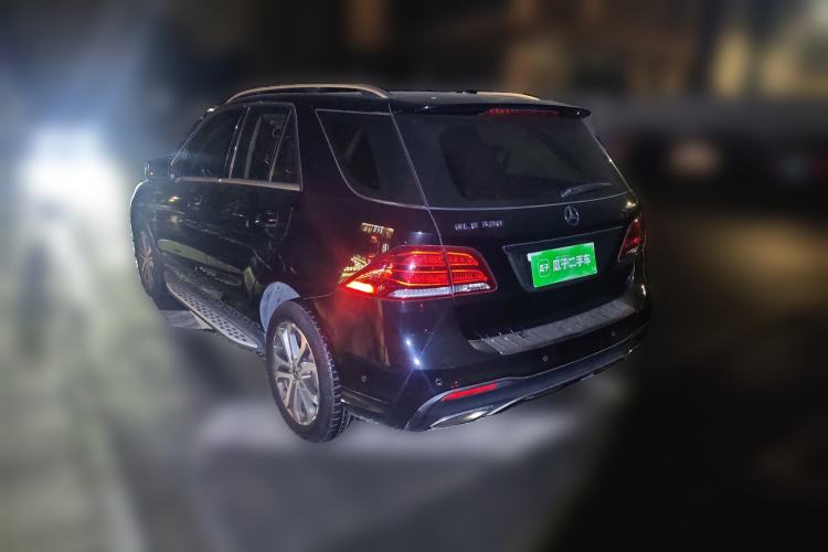 Used Mercedes-Benz GLE 2018 GLE 320 4MATIC Dynamic Edition Collector's Edition
