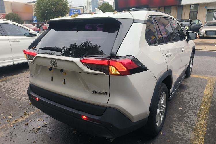 Used Toyota RAV4 2020 2.0L CVT Two-Wheel Drive Urban Edition
