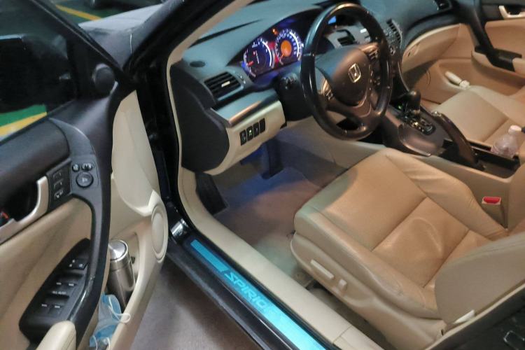 Used Honda Spirior 2013 2.4L Luxury Edition
