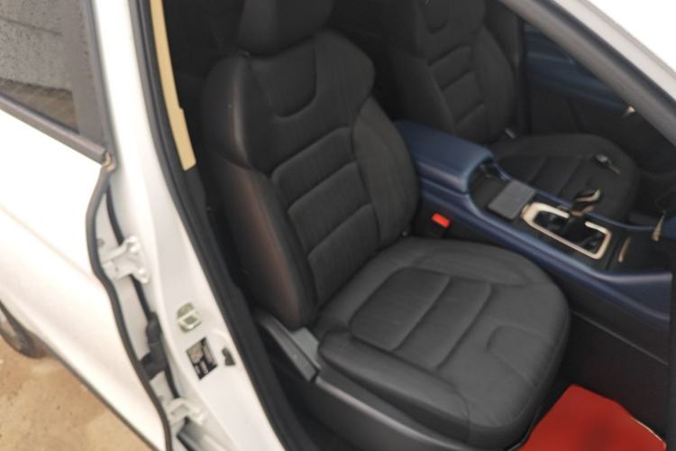 Used Oshan COS1 2020 1.5T Manual Fashion Edition 6 Seats