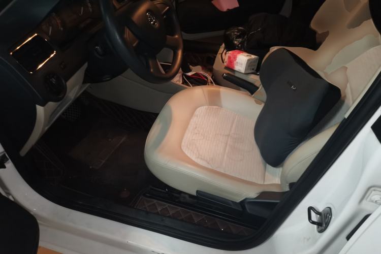 Used Skoda Rapid 2013 1.6L Automatic Smart Selection Model