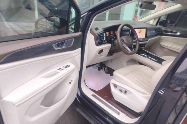 Used Volkswagen Viloran 2022 380TSI Luxury Edition