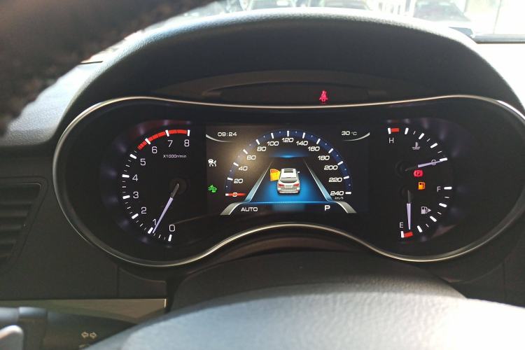 Used Haval H8 2017 2.0T Gasoline 4x4 Smart Enjoyment Version
