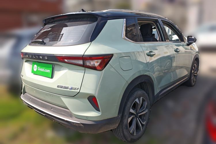 Used Wuling Asta 2022 2.0L DHT Electric-Speed Version