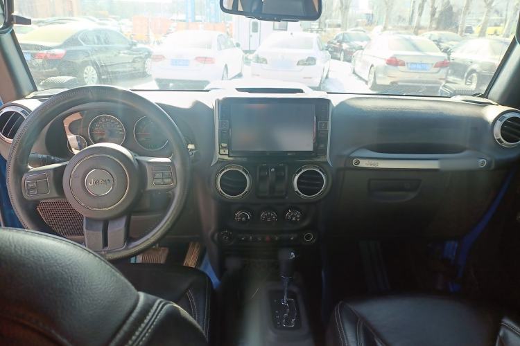 Used Jeep Wrangler 2015 3.6L Rubicon Two-Door Comfort Edition