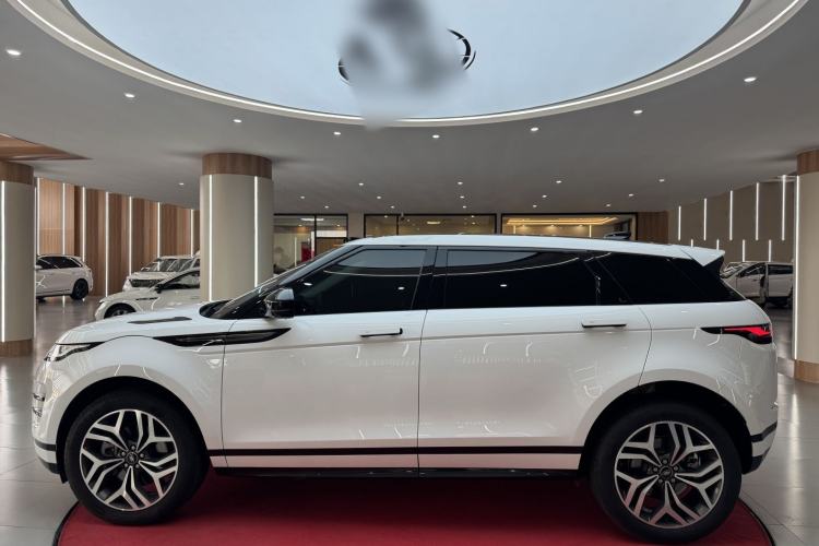 Used Land Rover Range Evoque 2024 Aurora L 249 PS Prestige Light-Chasing Edition
