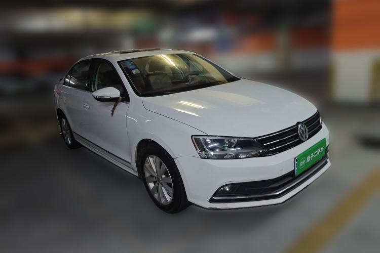 Used Volkswagen Sagitar 2015 1.6L Automatic Comfort Model