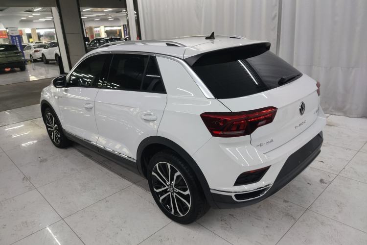 Used Volkswagen T-ROC 2021 280TSI DSG Two-Wheel Drive Comfort Connect Edition Exterior 2