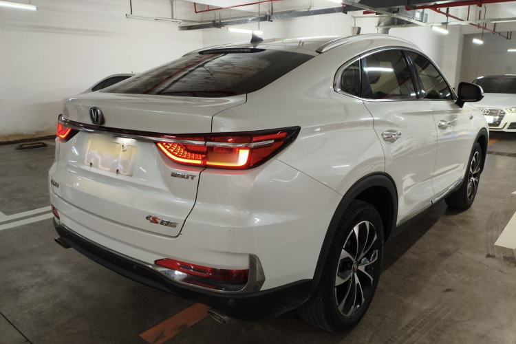 Used CHANGAN CS85 COUPE 2019 1.5T DCT Dynamic Version China VI Standard
