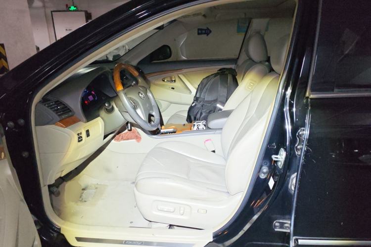 Used Toyota Camry 2012 200G Classic Luxury Edition
