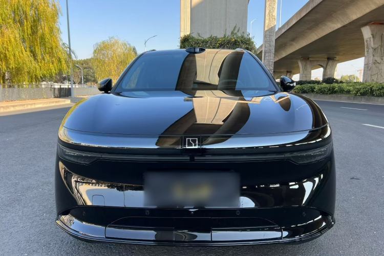 Used Zeekr 7X 2025 100 kWh Long-Range Rear-Wheel Drive with Intelligent Driving Features