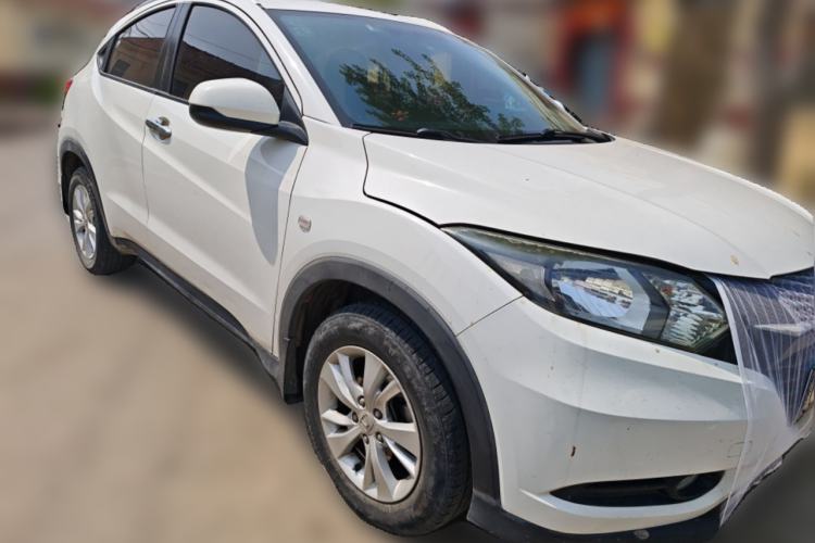 Used Honda Vezel 2017 1.5L CVT 2WD Comfort Model Front Right 45 Deg