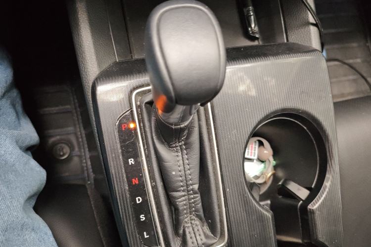 Used Honda Integra 2022 240TURBO CVT Phantom Night Luxury Edition Gear Lever