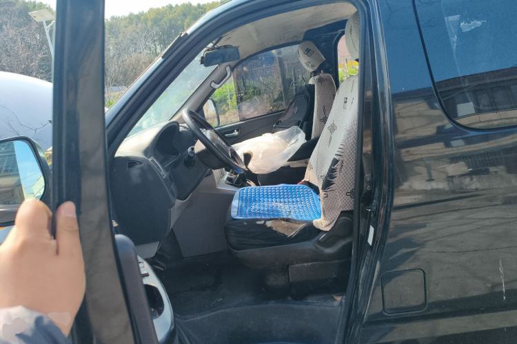 Used Foton Scenic G5 2020 2.0L Long-Wheelbase Flat-Roof 6-Seater Multi-Purpose Passenger Vehicle 1TZS
