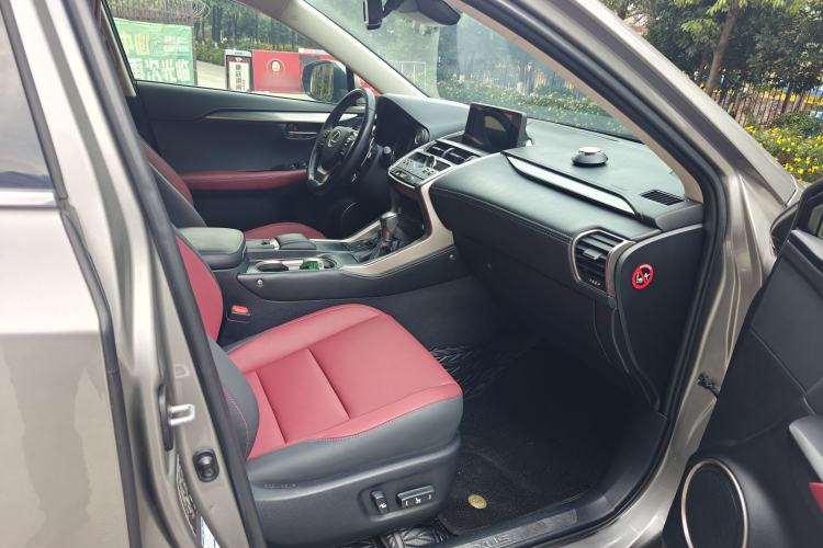 Used Lexus NX 2020 200 All-Wheel Drive Fēngshàng Version China VI Standard Interior 8