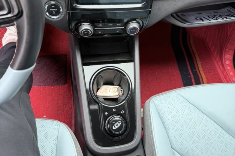 Used Chery Little Ant 2022 Sweet Pink Edition Half-Sugar Version Lithium Iron Phosphate 30 kW 301 km
