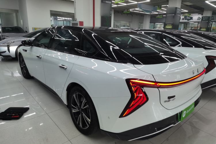 Used Hongqi EH7 2024 820 Pro Rear Left 45 Deg