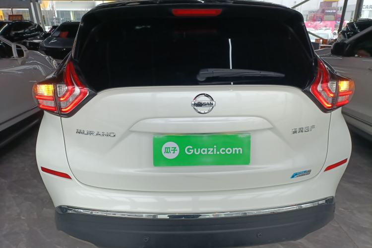 Used Nissan Murano 2019 2.5L XL Two-Wheel Drive Smart Connect Luxury Edition China VI Standard Rear