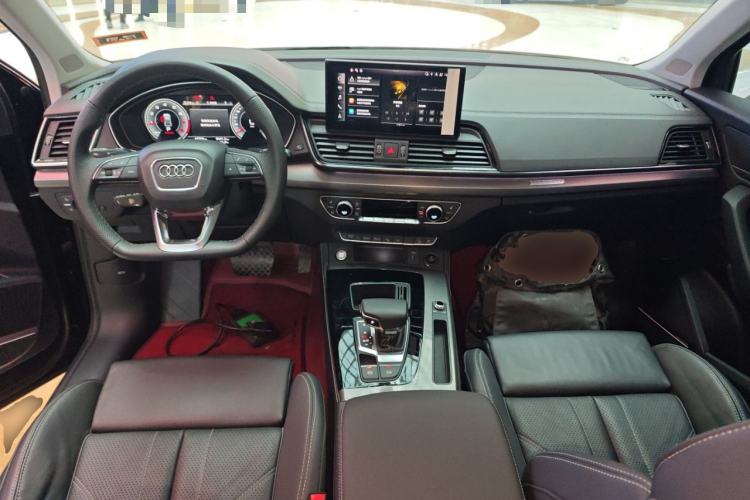 Used Audi Q5L 2022 Updated 45T Luxury Dynamic Version