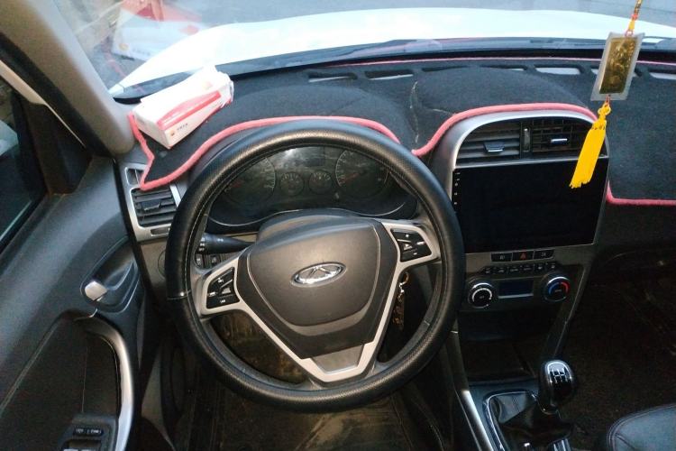 Used Chery Tiggo 3 2015 1.6L Manual Zhishang Commemorative Edition
