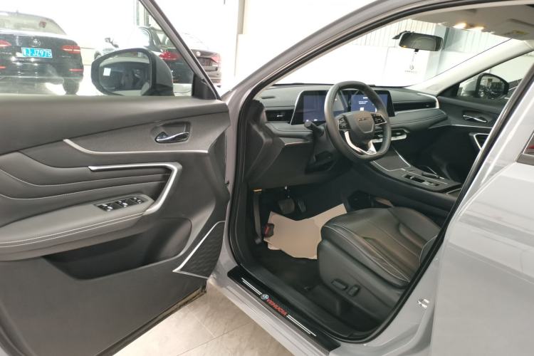 Used Venucia V DD-i 2023 60km iD Version
