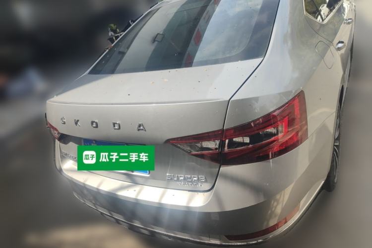Used Skoda Superb 2018 TSI330 DSG Comfort Edition China VI Standard Rear